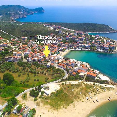 Theodore Apartments Skála Marión Esterno foto